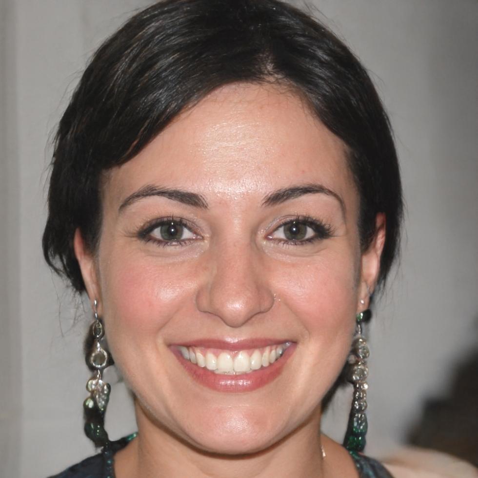 Dr. Sarah Müller, Leiterin der Finanzbildungsprogramme bei lunarexthivo